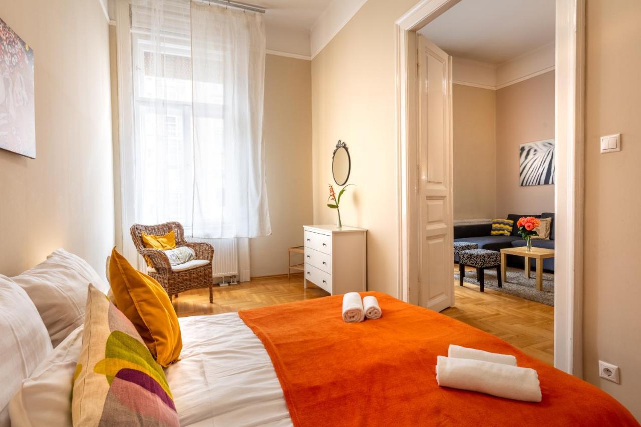 Orangehomes Kalvin Sq 2 Bedroom Apartment Будапешт Экстерьер фото