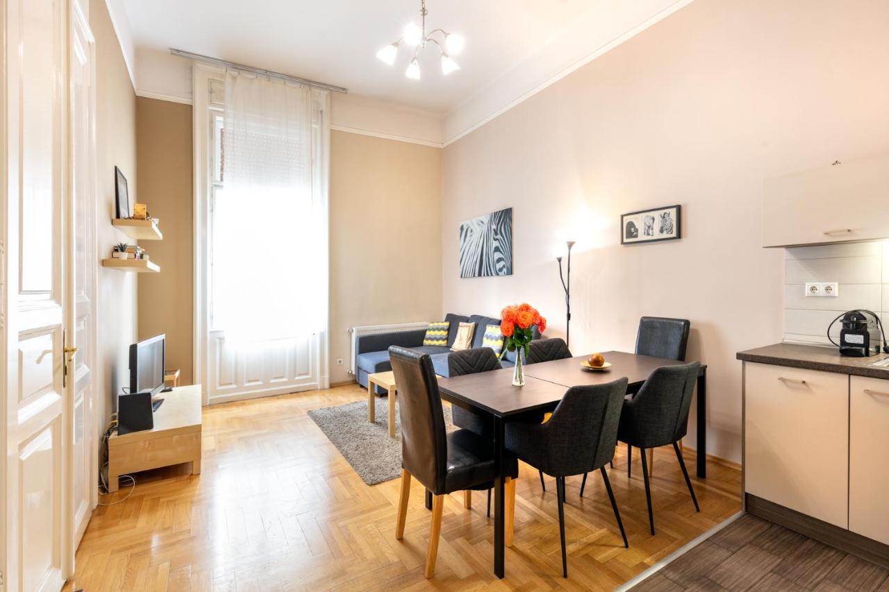 Orangehomes Kalvin Sq 2 Bedroom Apartment Будапешт Экстерьер фото